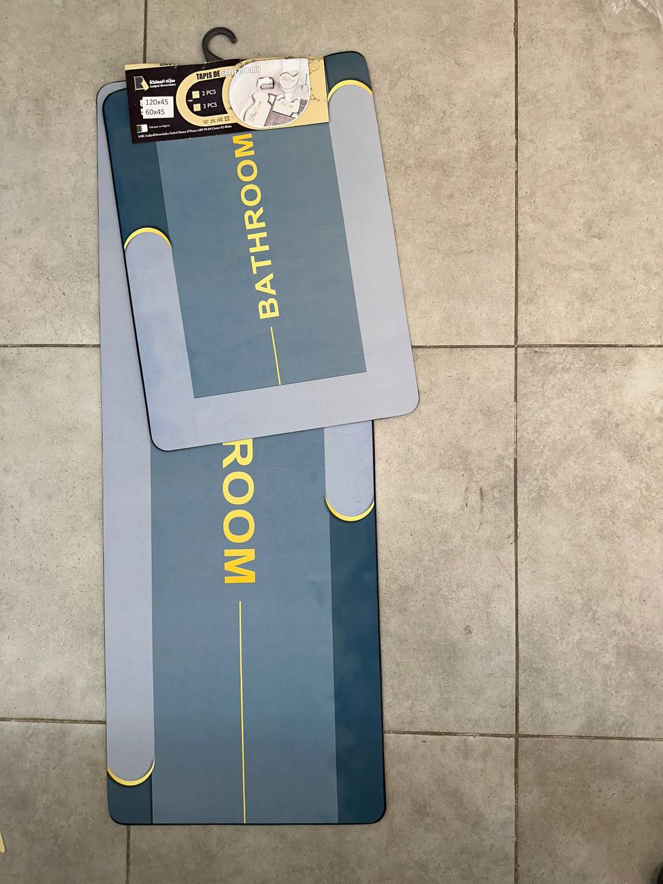 tapis anti dérapant 2 piéces (120/45) + (60/45)