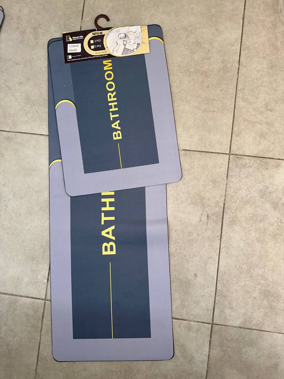 tapis anti dérapant 2 piéces (120/45) + (60/45)